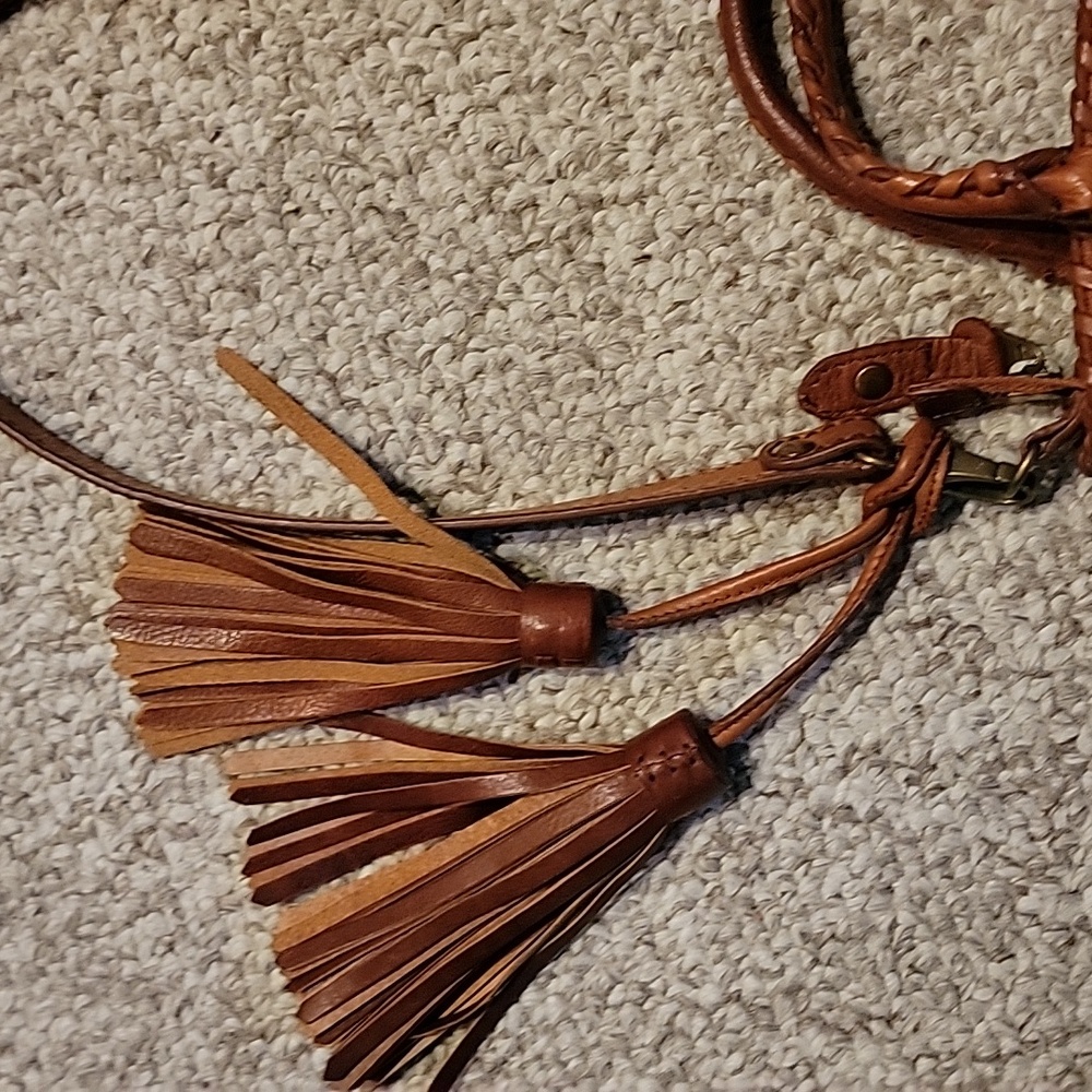 Isabella Fiore Tan Leather Woven-Trim Shoulder Bag with Tassel Accent - Picture 4 of 13